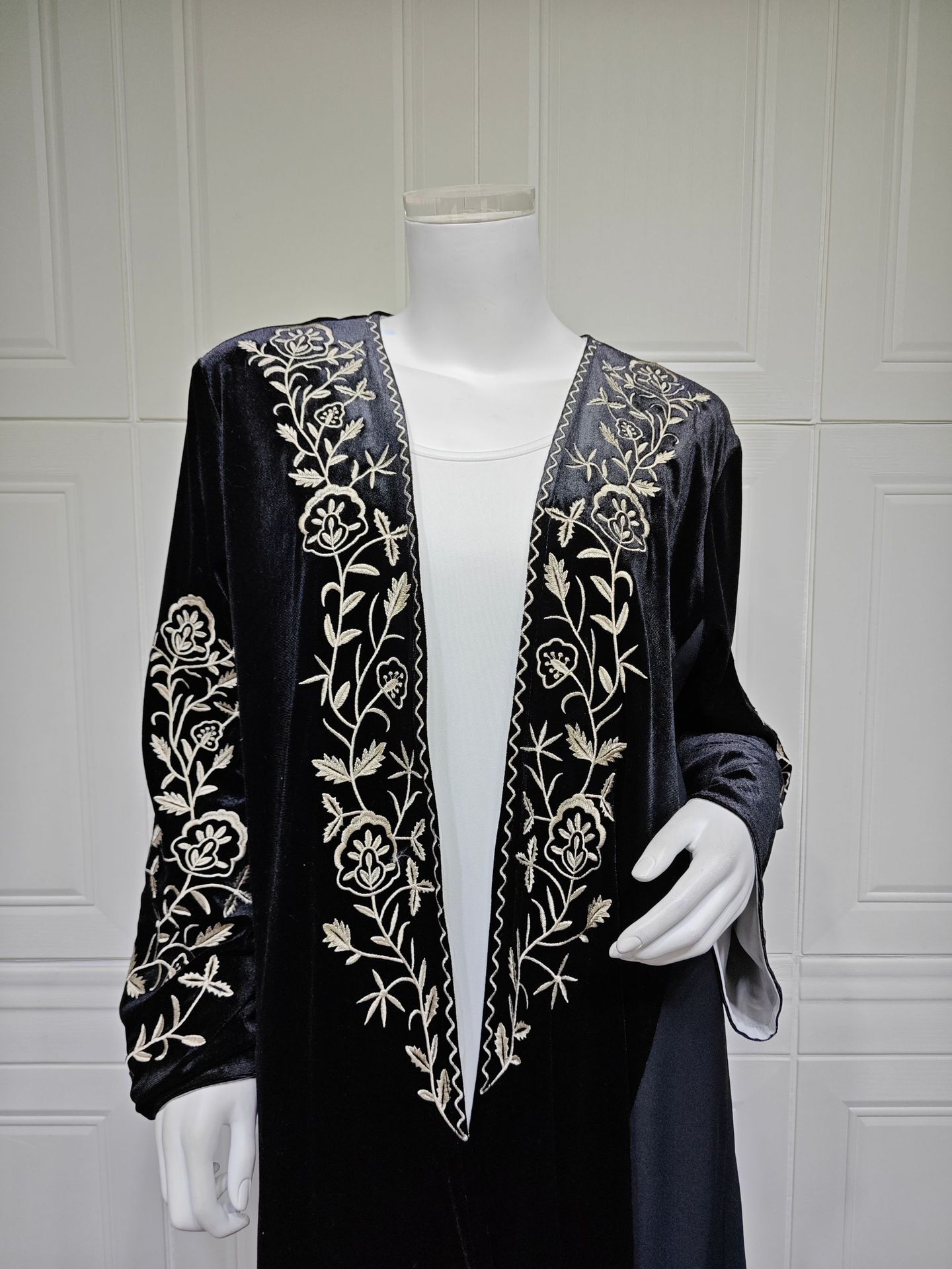 Fluwelen open abaya Dubai kaft - Embroidery Kebaya recensie en prijs
