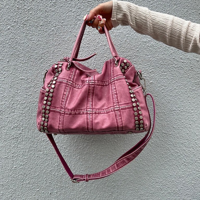 Crossbodytassen met grote capa - Embroidery Meaning recensie en prijs